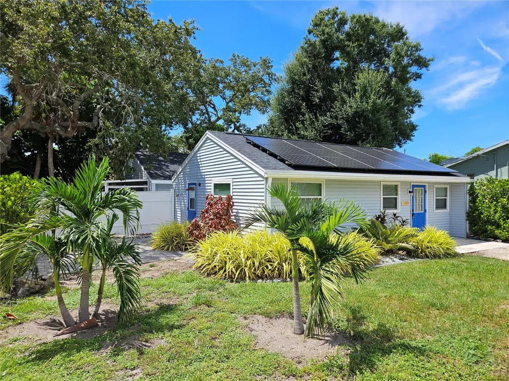 5042 LINDA STREET #A Venice, FL 34293