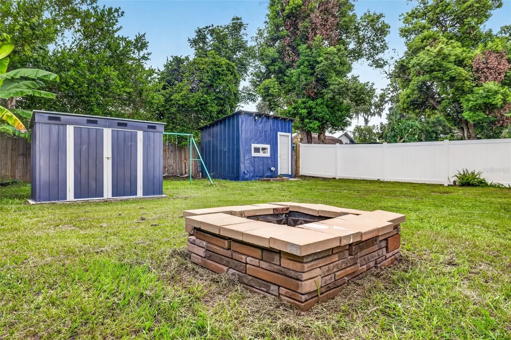 14352 LAWRENCE STREET Dade City, FL 33523