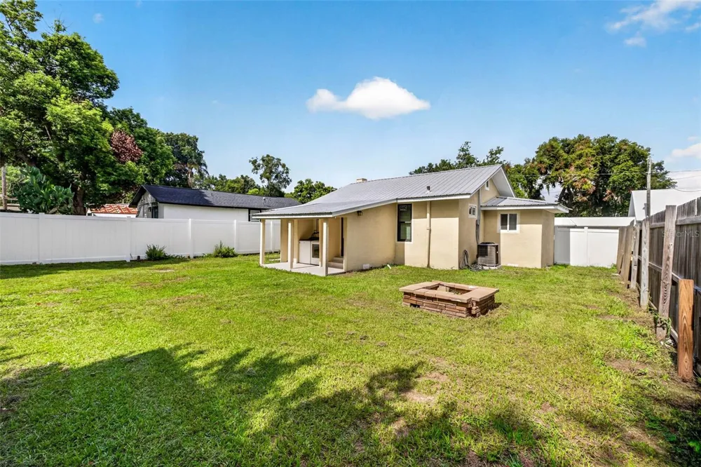 14352 LAWRENCE STREET Dade City, FL 33523