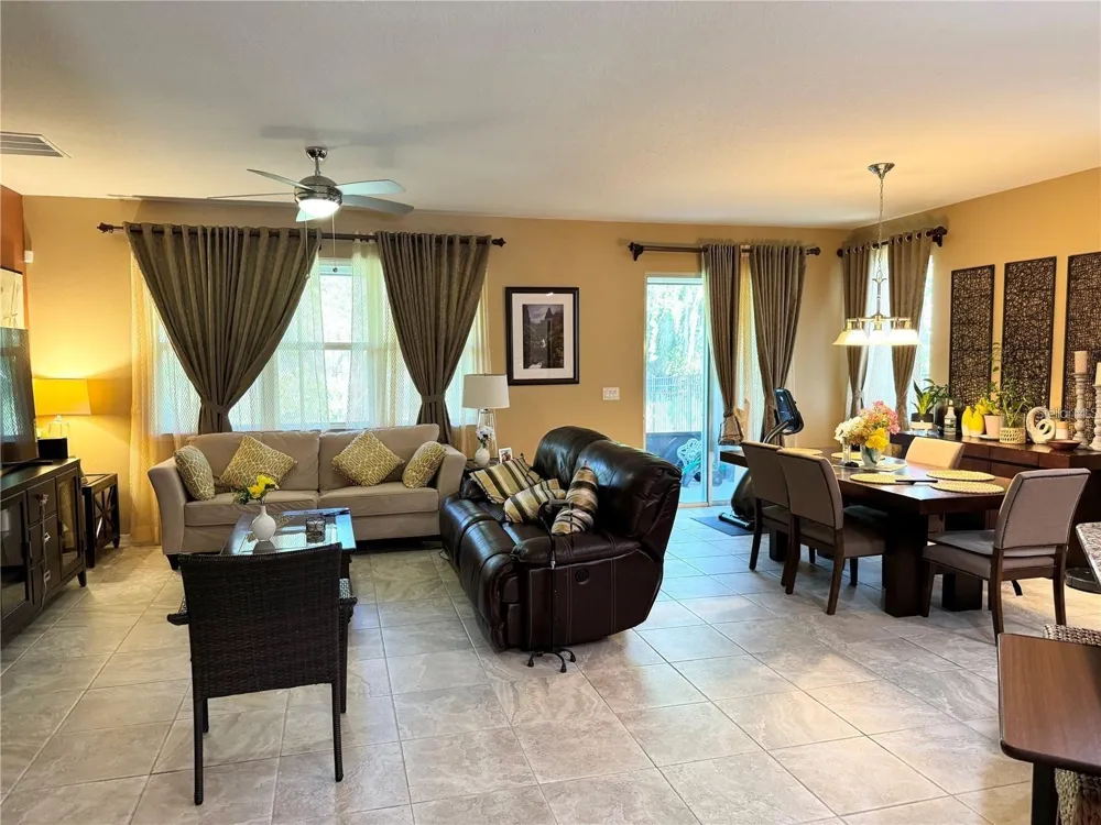 11460 WAKEWORTH STREET Orlando, FL 32836