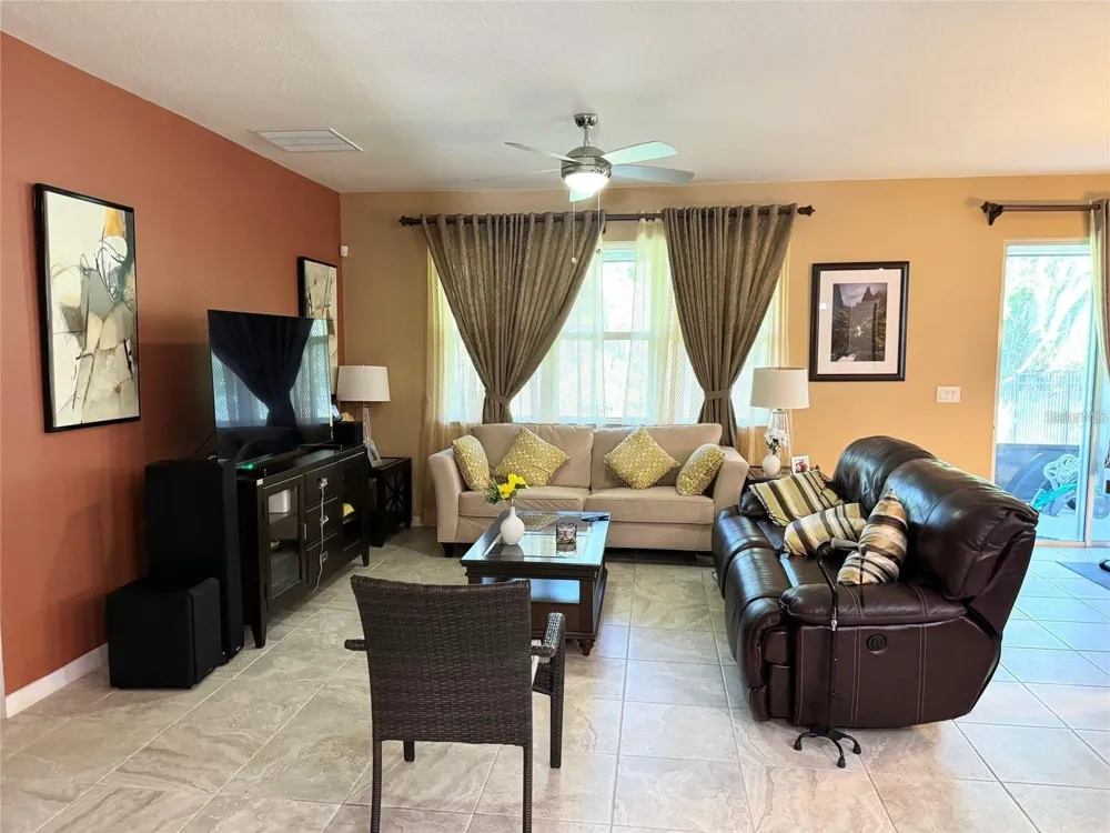 11460 WAKEWORTH STREET Orlando, FL 32836