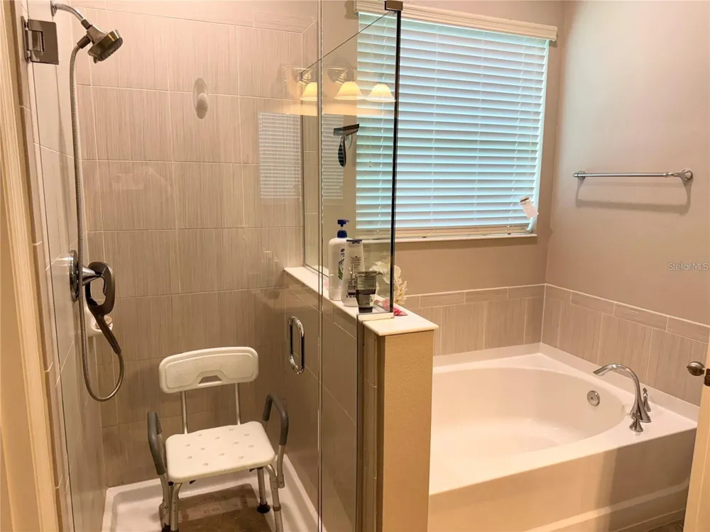 11460 WAKEWORTH STREET Orlando, FL 32836