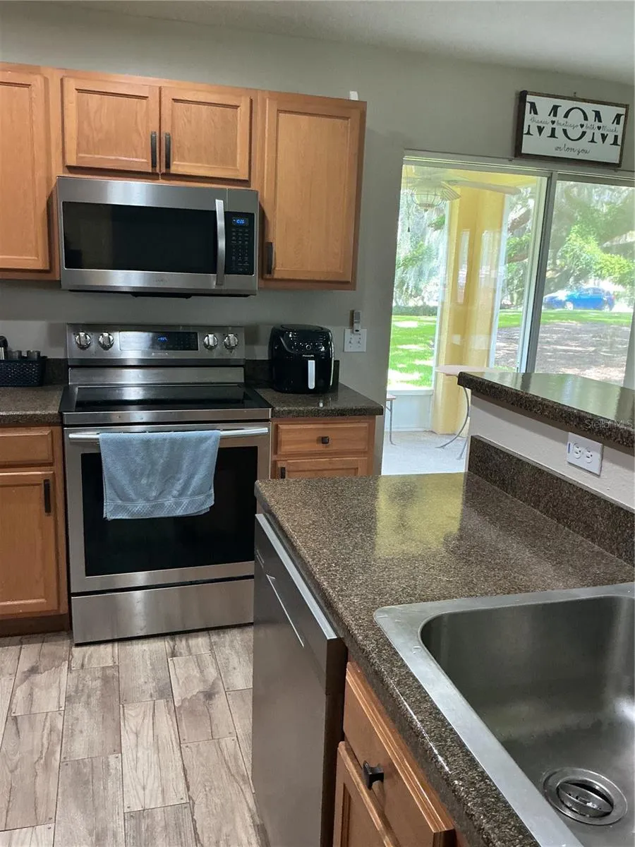 5308 ALOHA SEED DRIVE Seffner, FL 33584