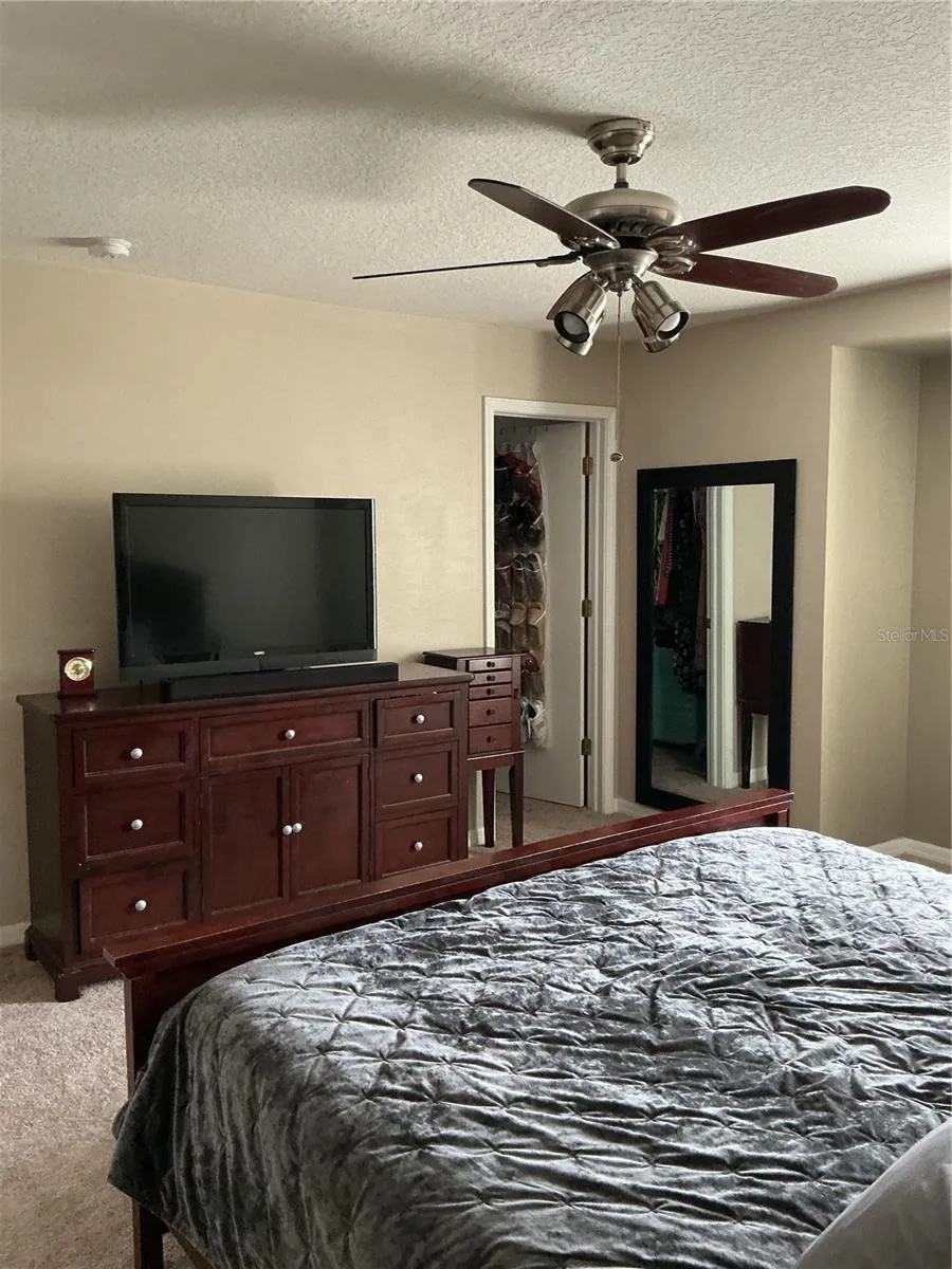 5308 ALOHA SEED DRIVE Seffner, FL 33584