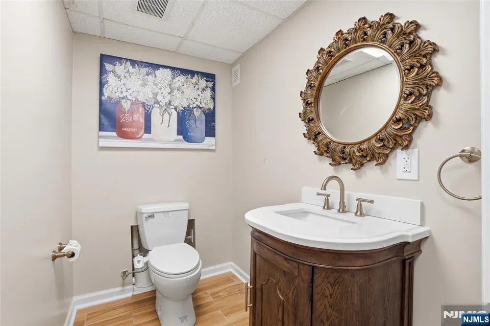 2 Woodside Avenue West Caldwell, NJ 07006