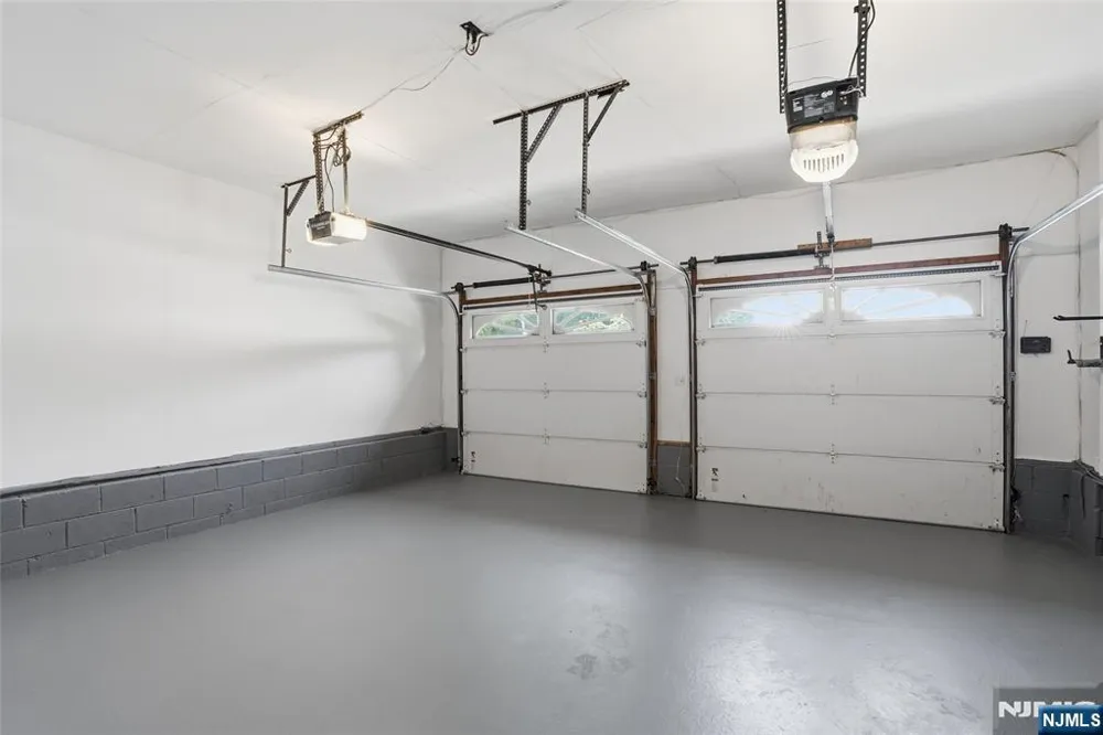 2 Woodside Avenue West Caldwell, NJ 07006