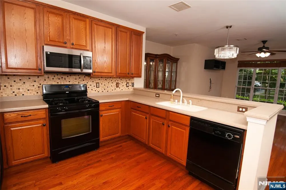 514 Deluca Road Belleville, NJ 07109