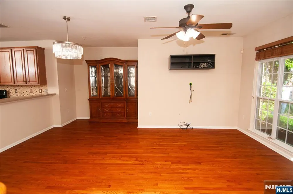 514 Deluca Road Belleville, NJ 07109