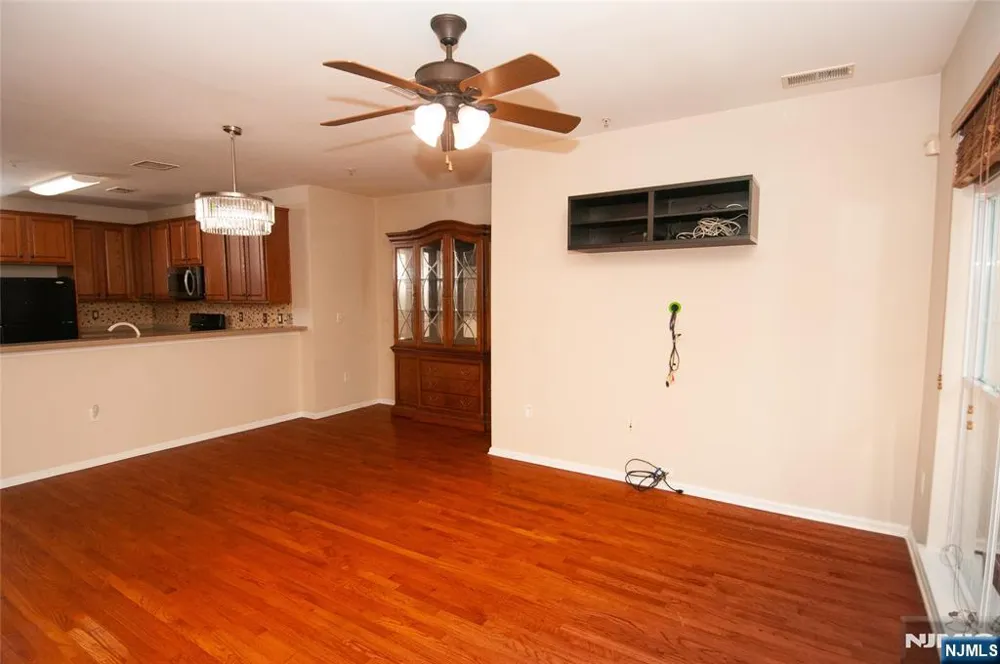 514 Deluca Road Belleville, NJ 07109
