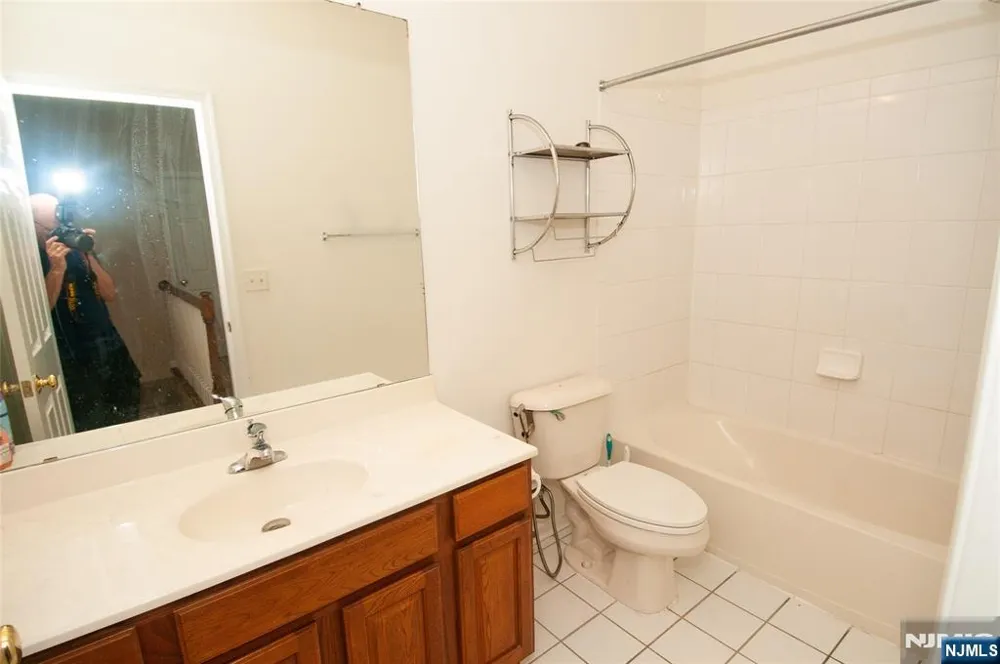 514 Deluca Road Belleville, NJ 07109