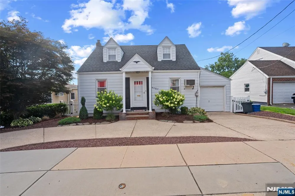 38 Hackensack Street Wood Ridge, NJ 07075