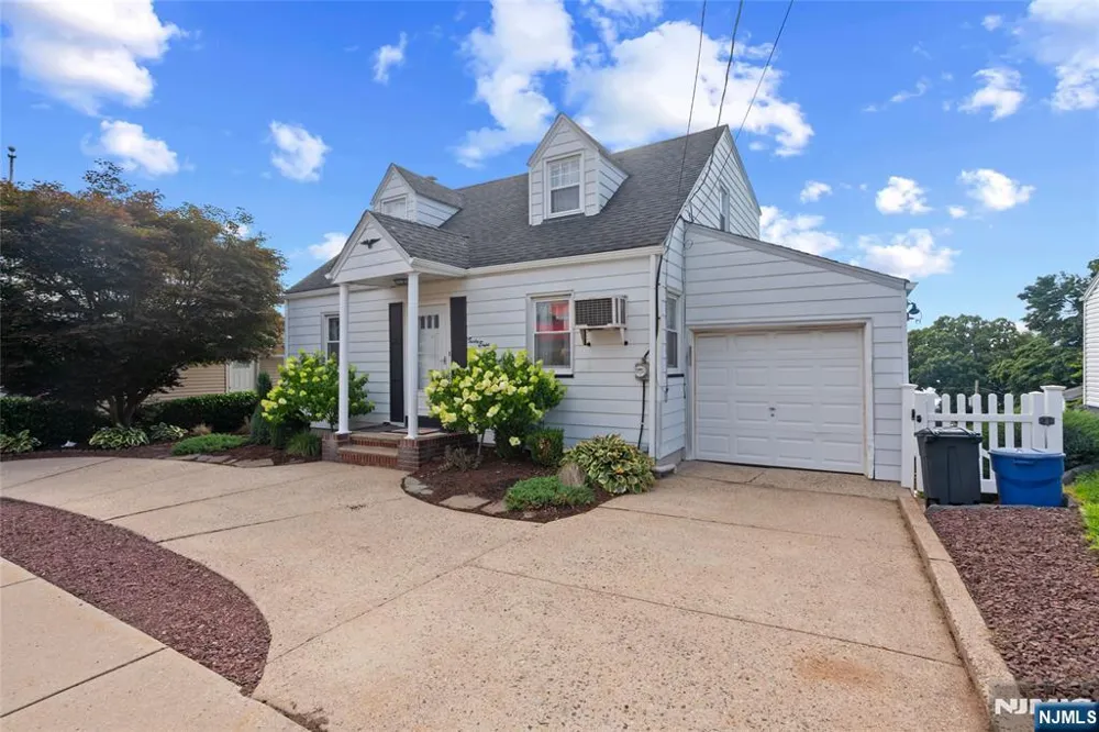38 Hackensack Street Wood Ridge, NJ 07075