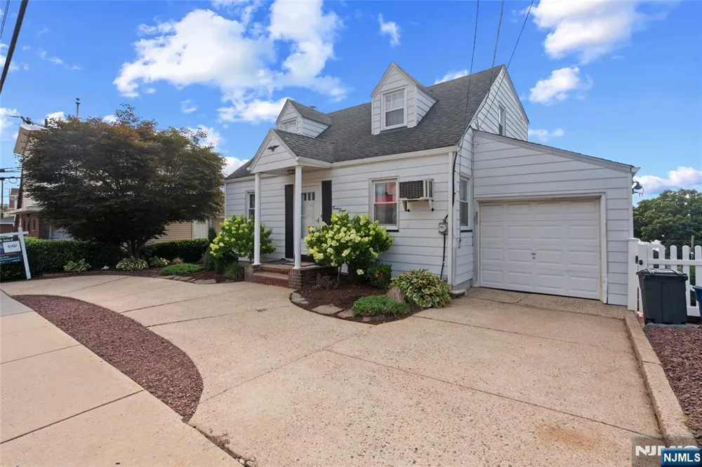 38 Hackensack Street Wood Ridge, NJ 07075