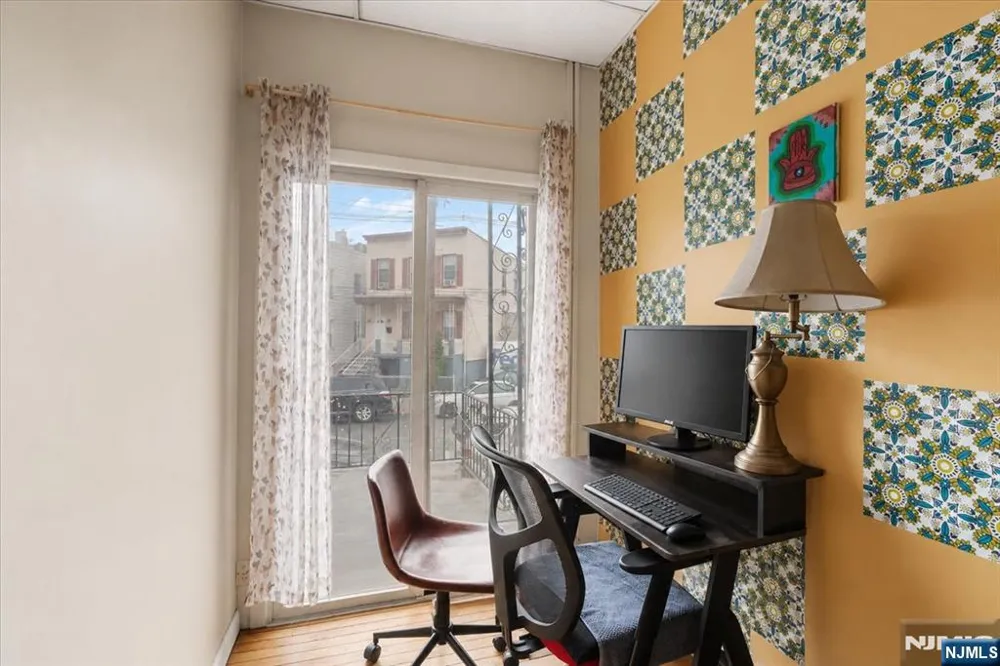 1009 Paterson Plank Road North Bergen, NJ 07047