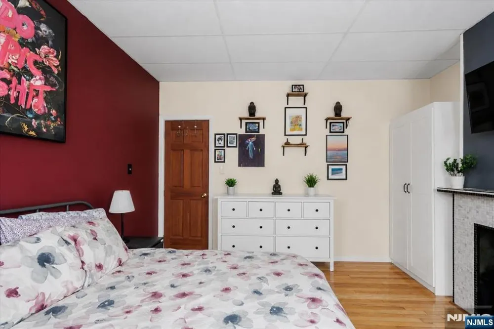 1009 Paterson Plank Road North Bergen, NJ 07047