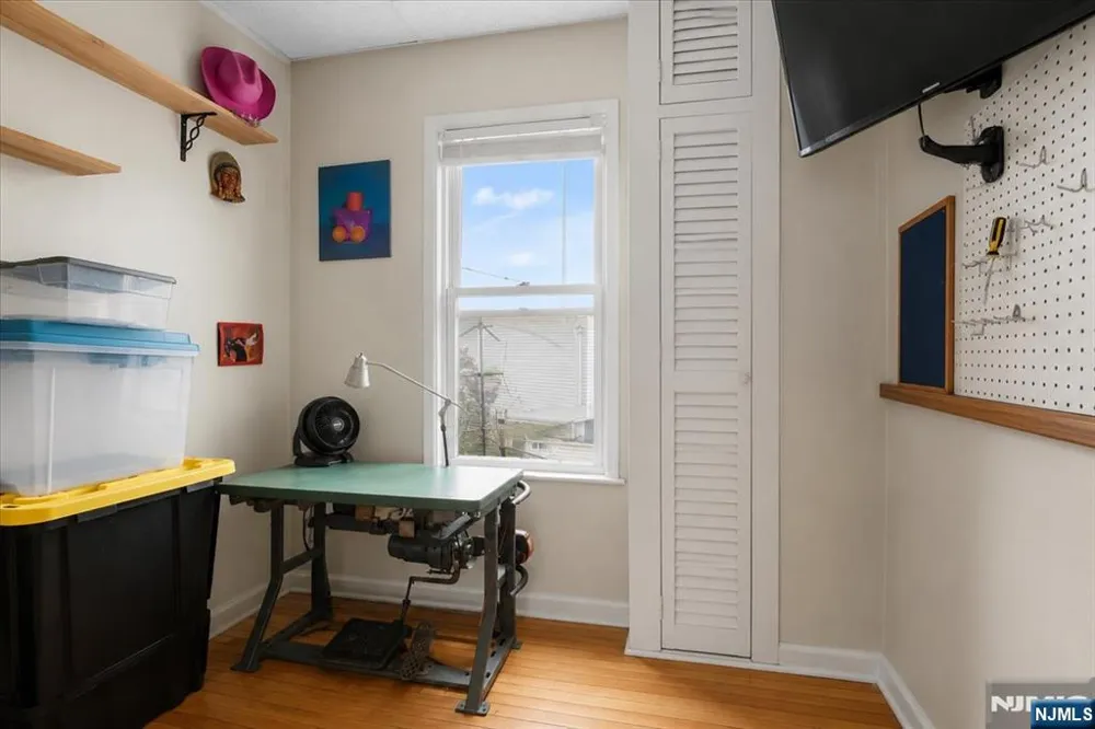 1009 Paterson Plank Road North Bergen, NJ 07047