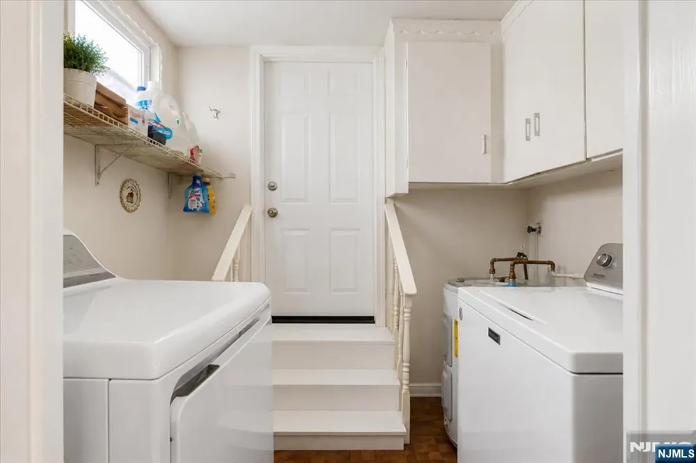 1009 Paterson Plank Road North Bergen, NJ 07047