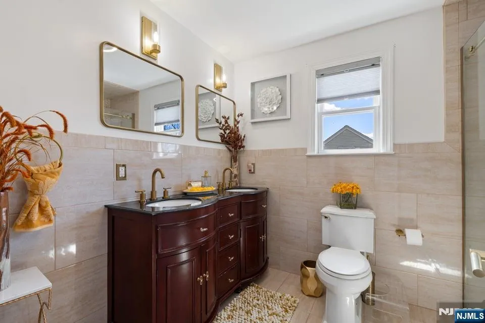 88-90 18th Street Paterson, NJ 07524