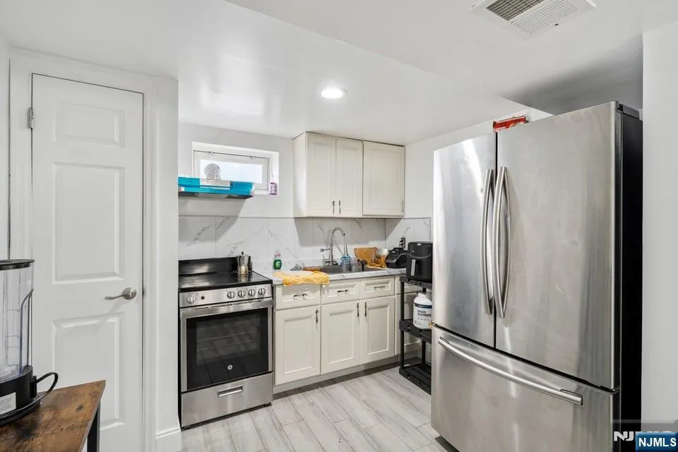 88-90 18th Street Paterson, NJ 07524