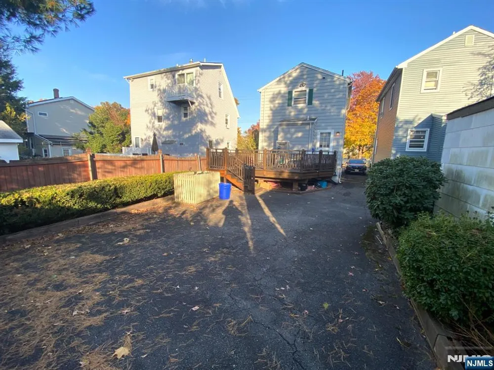 81 5th Street Cresskill, NJ 07626