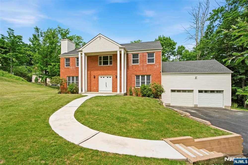 20 Cleacene Avenue Mount Olive Township, NJ 07828