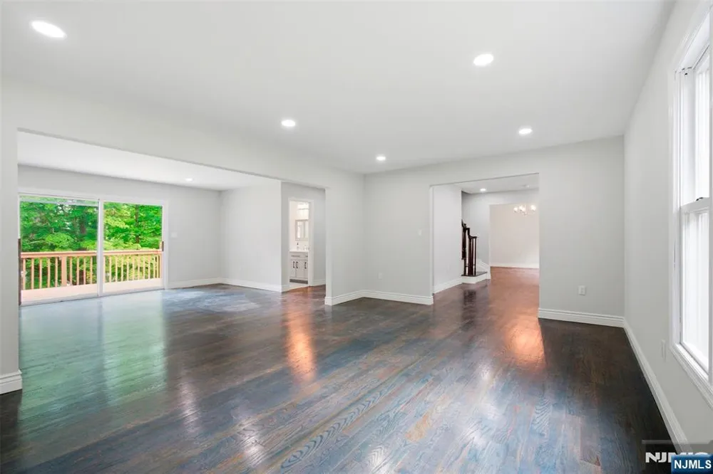 20 Cleacene Avenue Mount Olive Township, NJ 07828