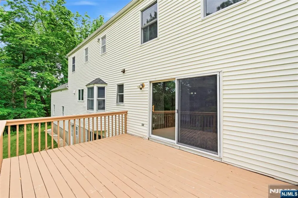 20 Cleacene Avenue Mount Olive Township, NJ 07828