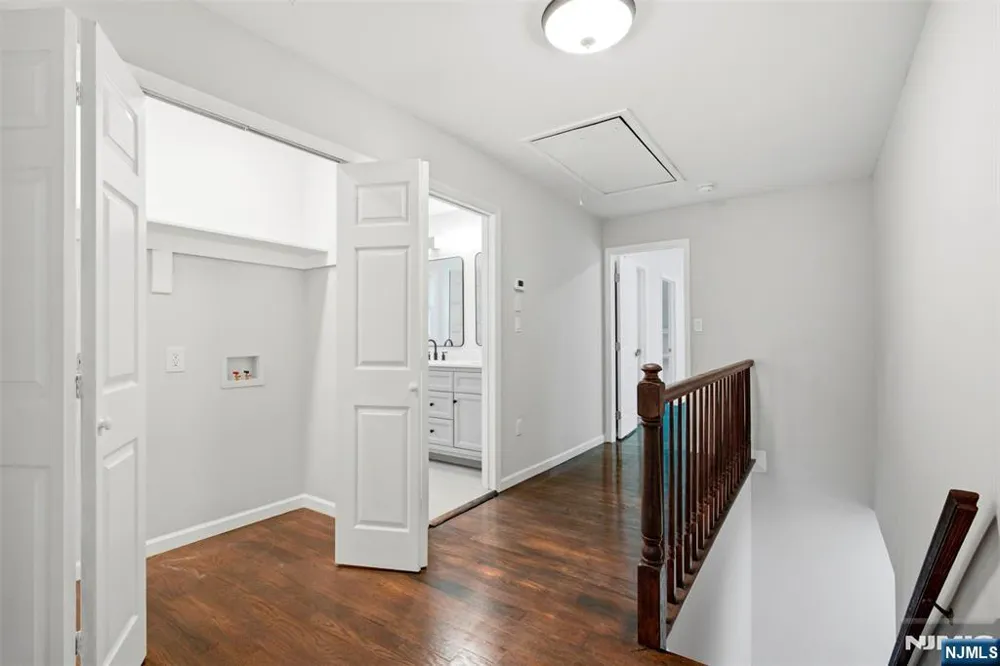 20 Cleacene Avenue Mount Olive Township, NJ 07828