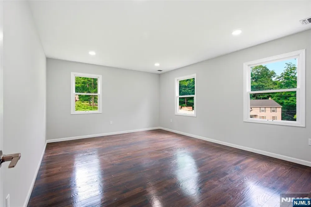 20 Cleacene Avenue Mount Olive Township, NJ 07828