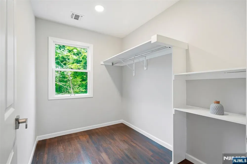20 Cleacene Avenue Mount Olive Township, NJ 07828
