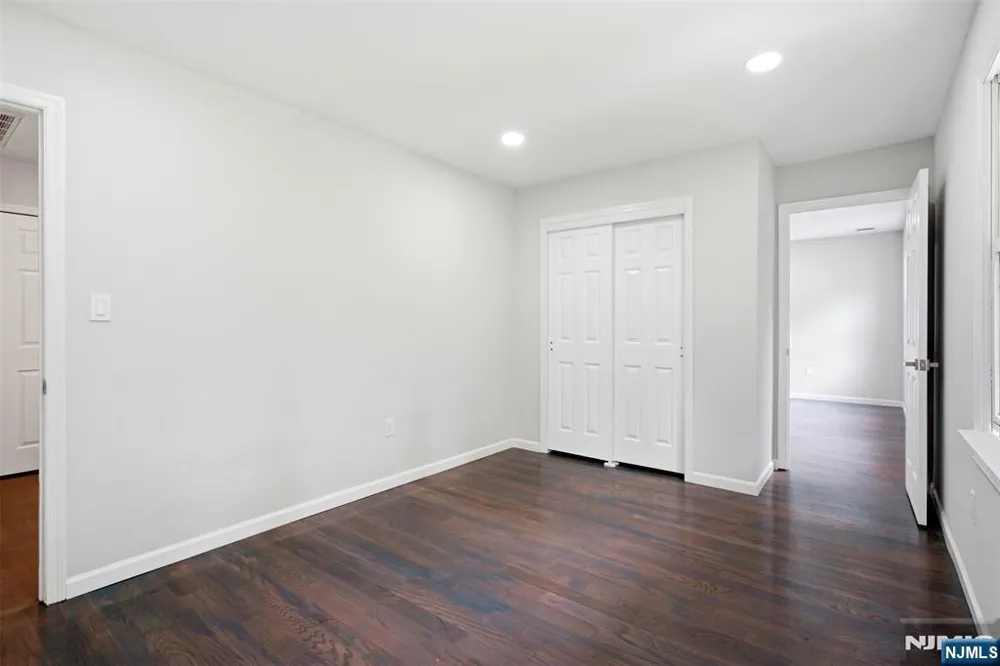 20 Cleacene Avenue Mount Olive Township, NJ 07828