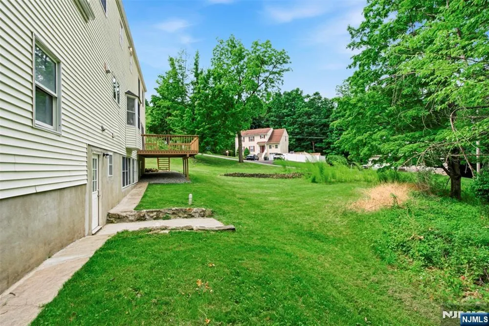20 Cleacene Avenue Mount Olive Township, NJ 07828