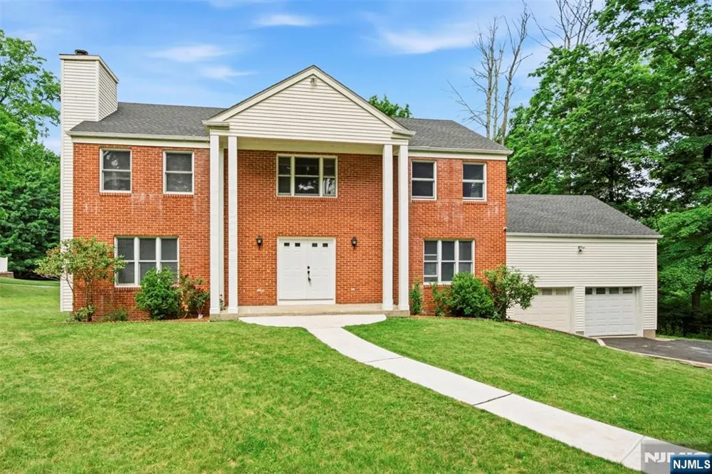20 Cleacene Avenue Mount Olive Township, NJ 07828