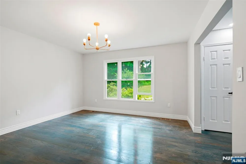 20 Cleacene Avenue Mount Olive Township, NJ 07828