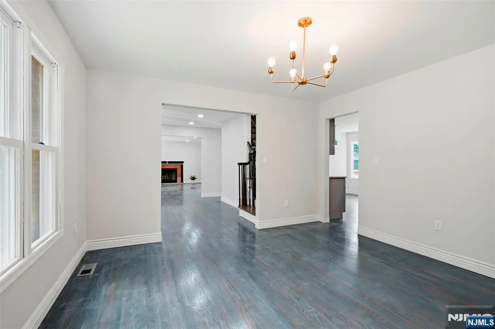 20 Cleacene Avenue Mount Olive Township, NJ 07828