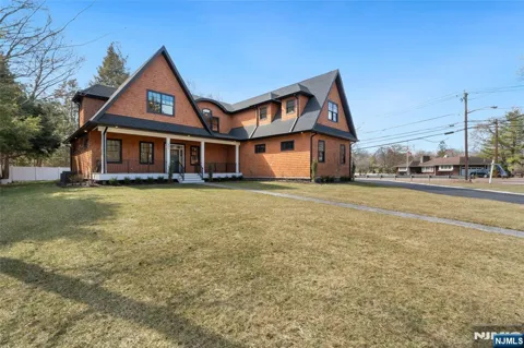 803 Marshall Road