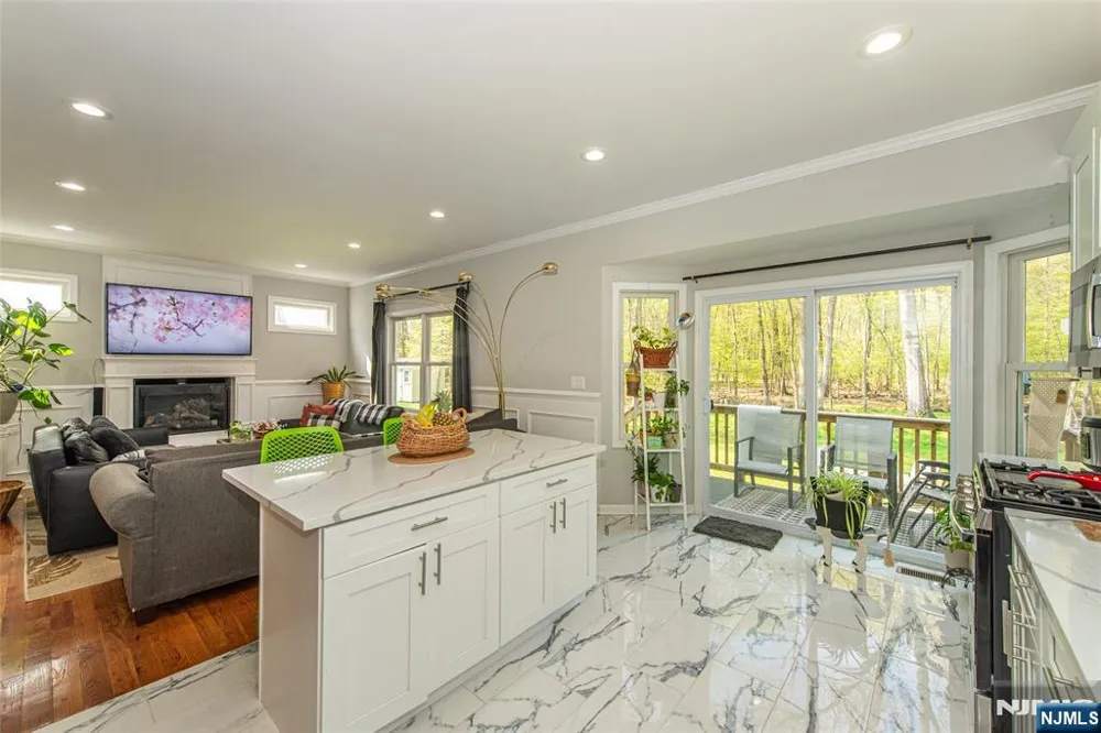 15 Norman Avenue Par-Troy Hills, NJ 07034