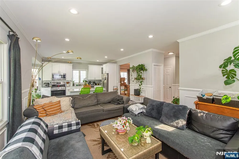 15 Norman Avenue Par-Troy Hills, NJ 07034