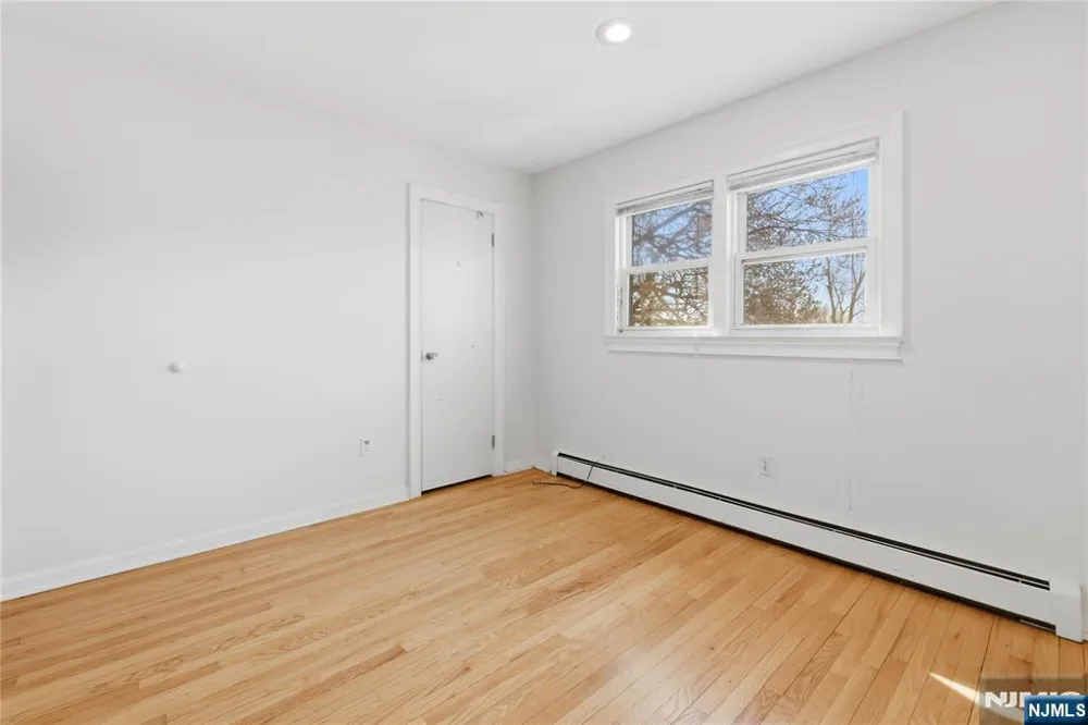 88 Columbus Avenue Belleville, NJ 07109