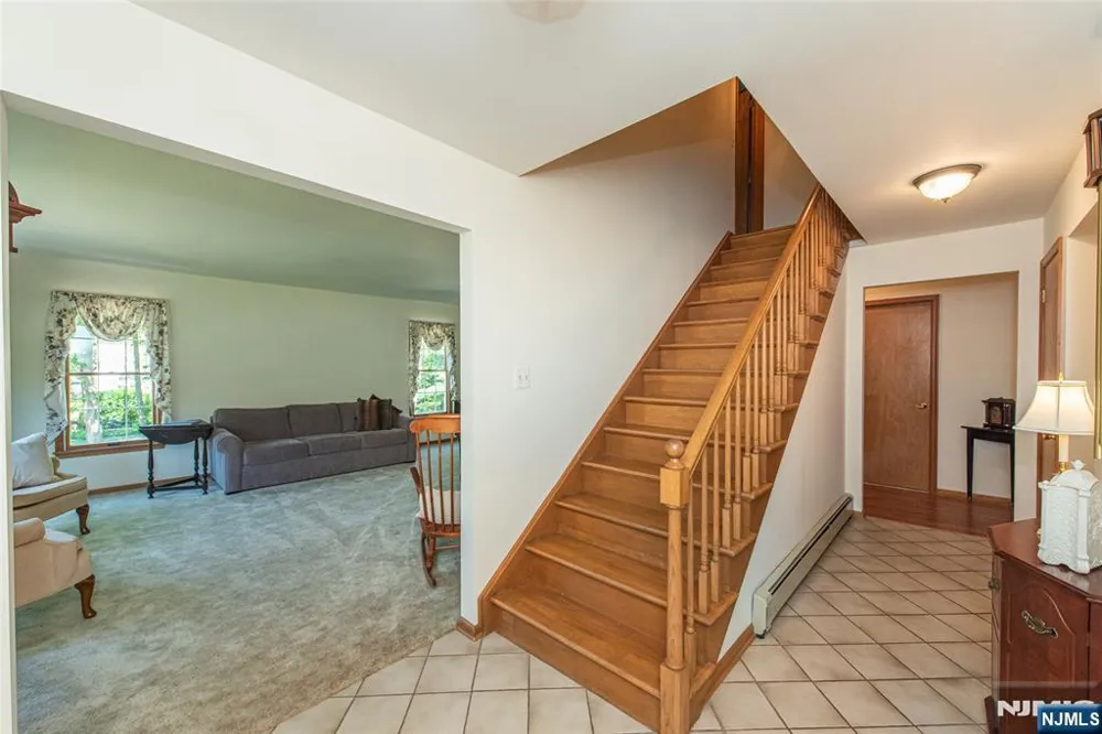 2 Baron Road West Milford, NJ 07480
