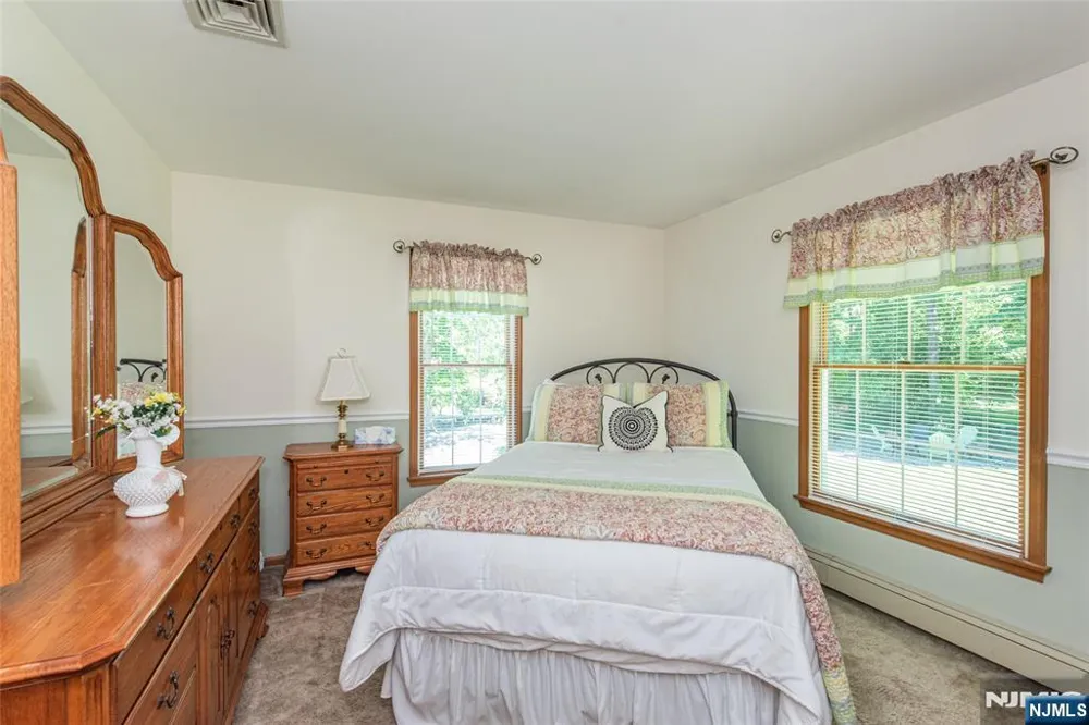 2 Baron Road West Milford, NJ 07480