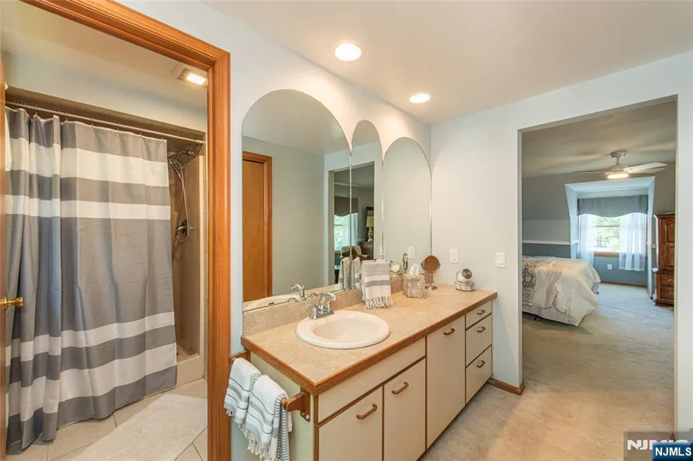 2 Baron Road West Milford, NJ 07480