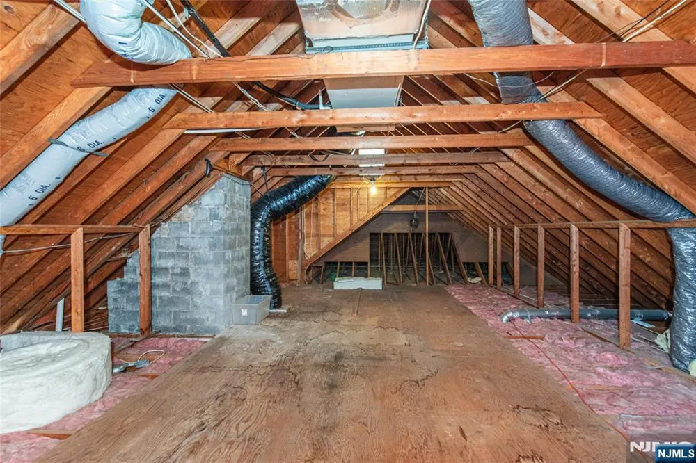 2 Baron Road West Milford, NJ 07480