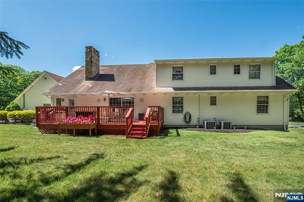 2 Baron Road West Milford, NJ 07480