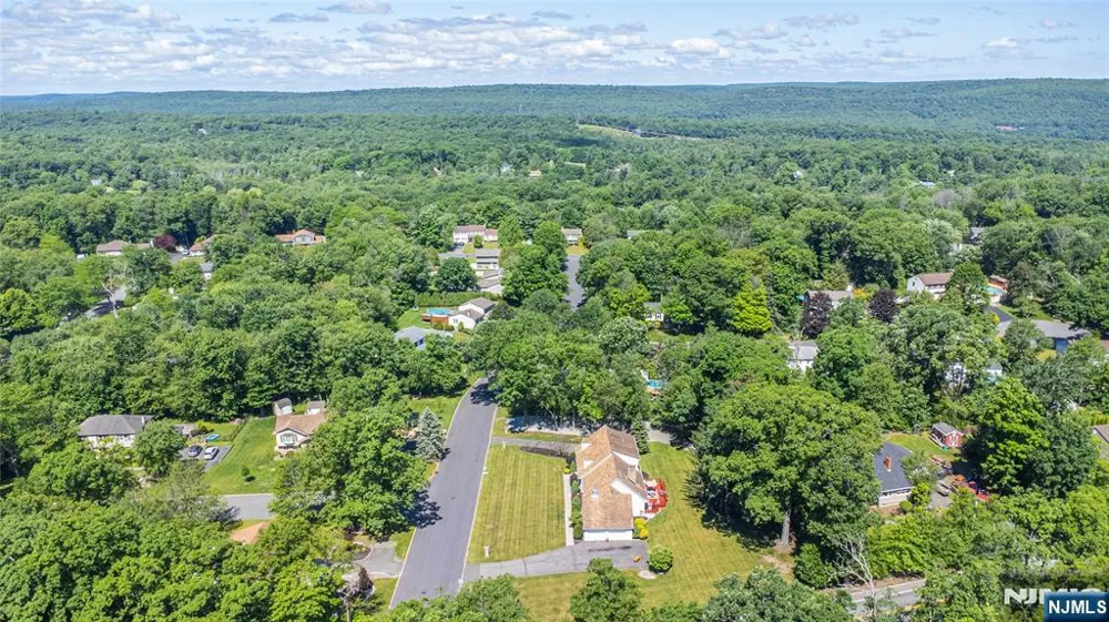 2 Baron Road West Milford, NJ 07480