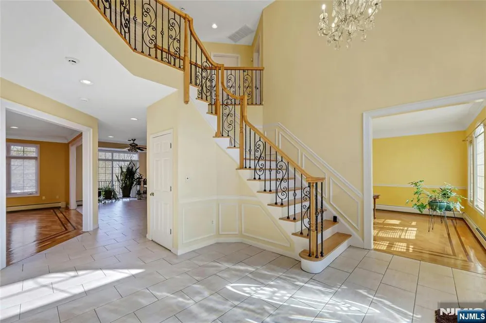411 Fairway Drive Leonia, NJ 07605