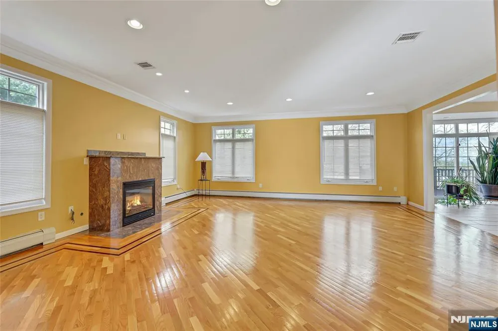 411 Fairway Drive Leonia, NJ 07605