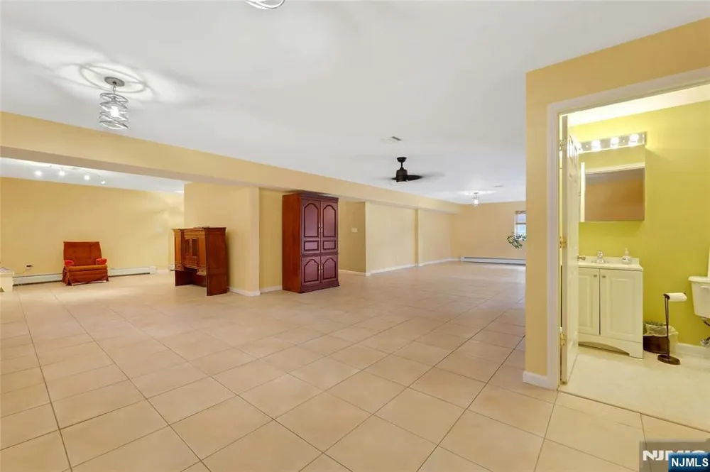 411 Fairway Drive Leonia, NJ 07605