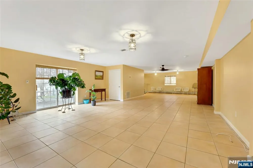 411 Fairway Drive Leonia, NJ 07605
