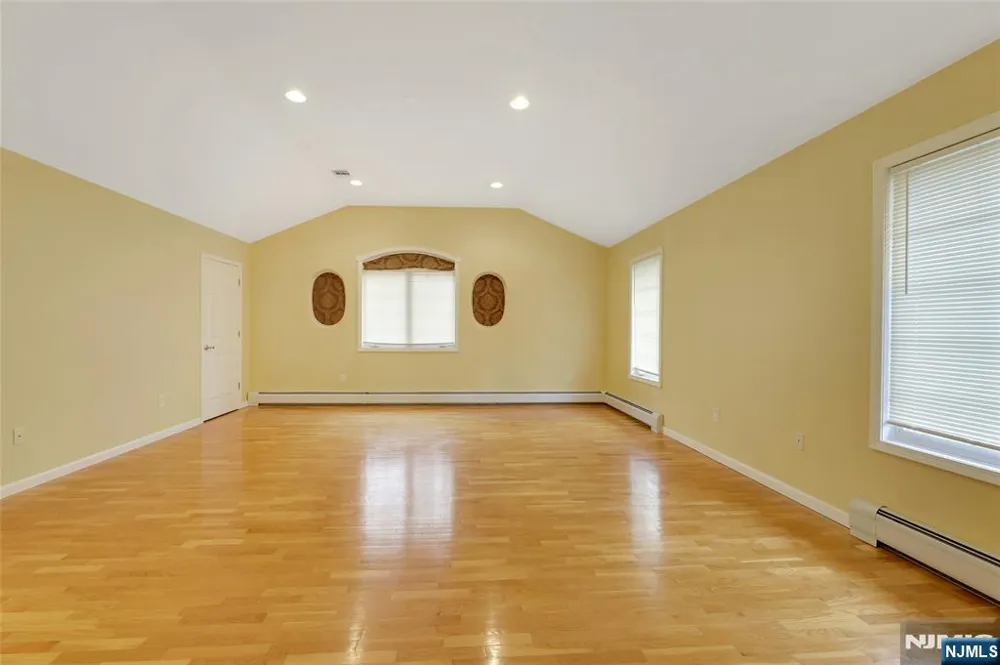 411 Fairway Drive Leonia, NJ 07605